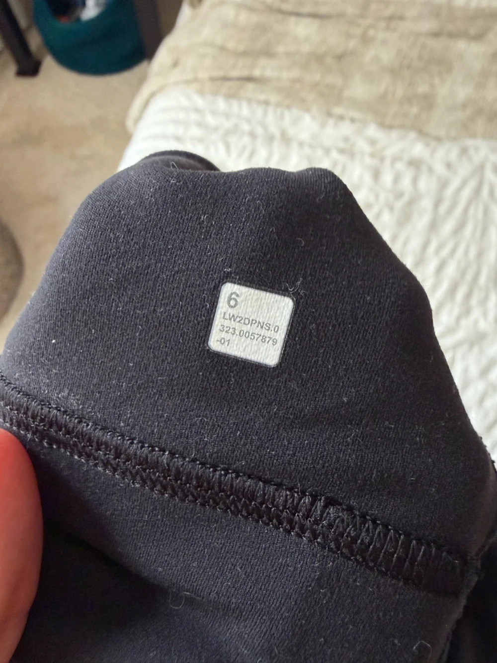 Lululemon Align V-Neck Bra - Black